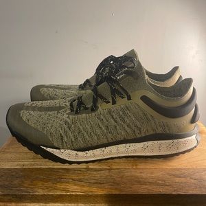 The North Face Men’s VECTIV Escape Knit Hiking shoe